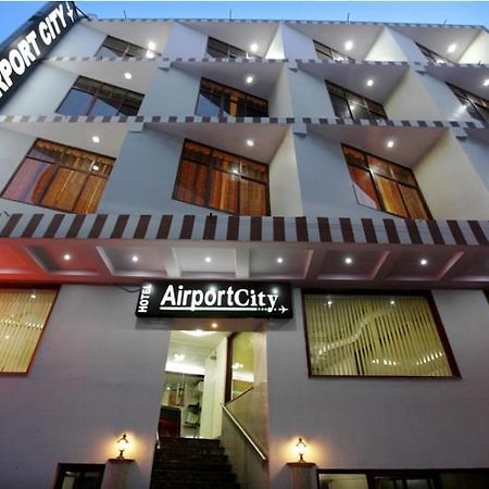 Hotel Airport City Near Delhi International Airport New Delhi Eksteriør bilde